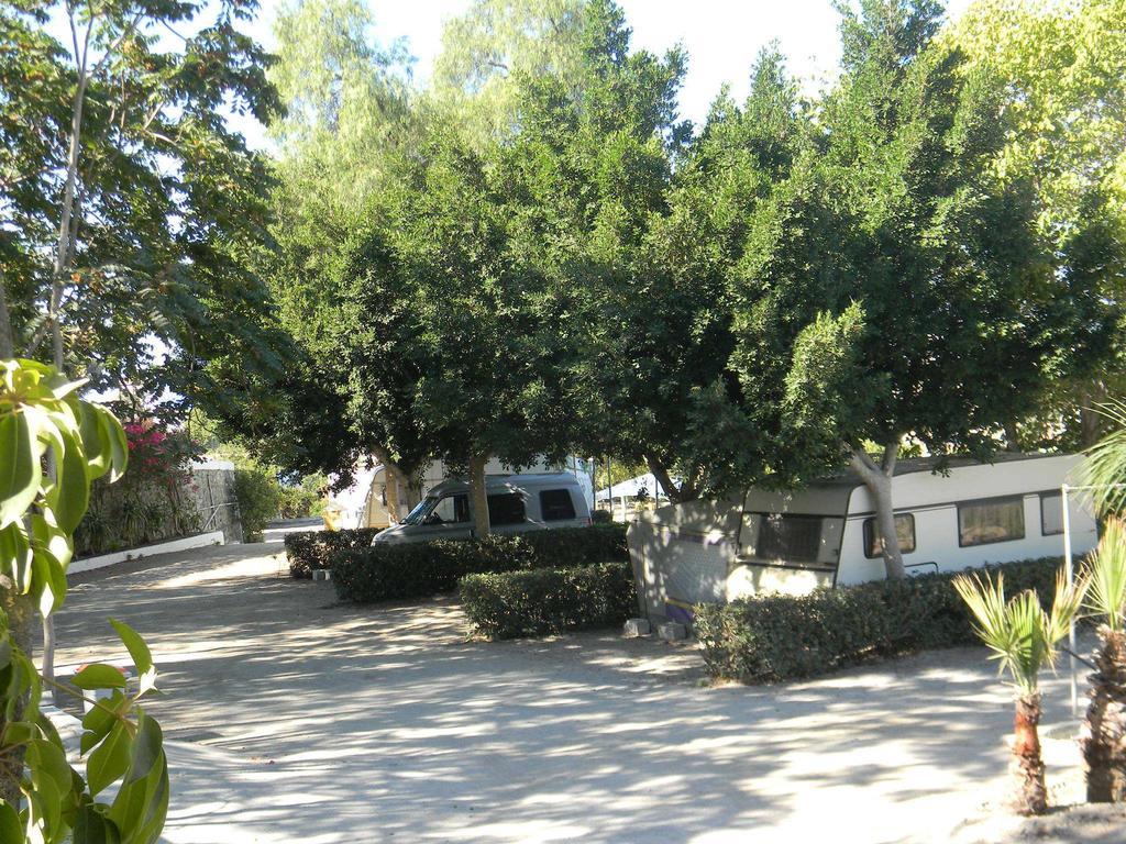Camping Tropical Almuñécar Eksteriør bilde
